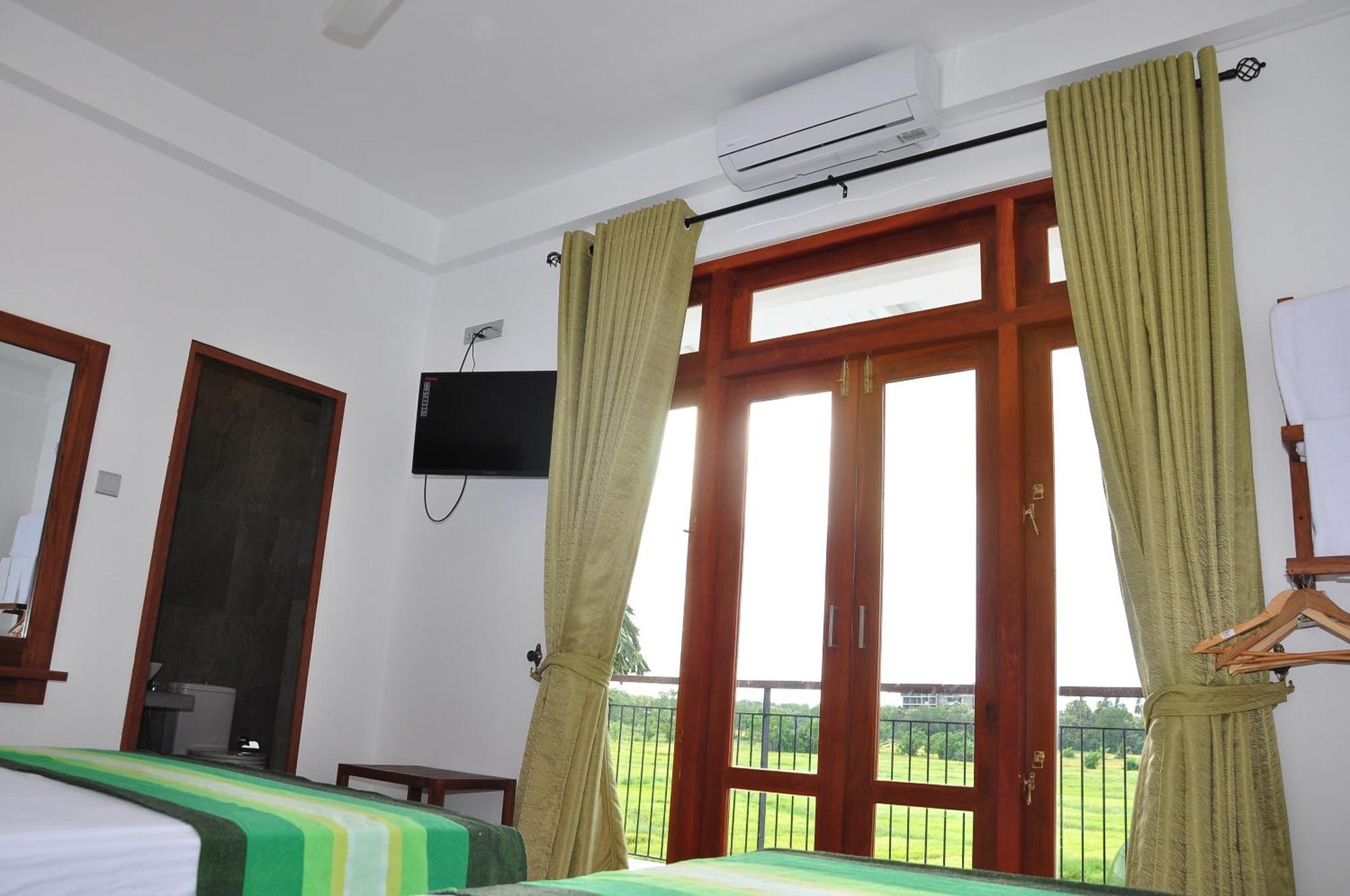 Green View Resort - אנוראדפורה מראה חיצוני תמונה