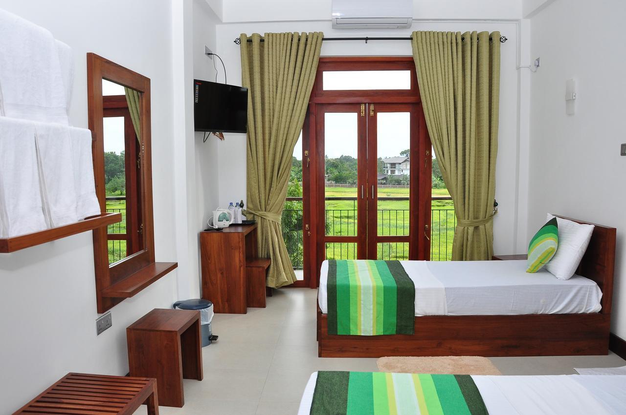 Green View Resort - אנוראדפורה מראה חיצוני תמונה