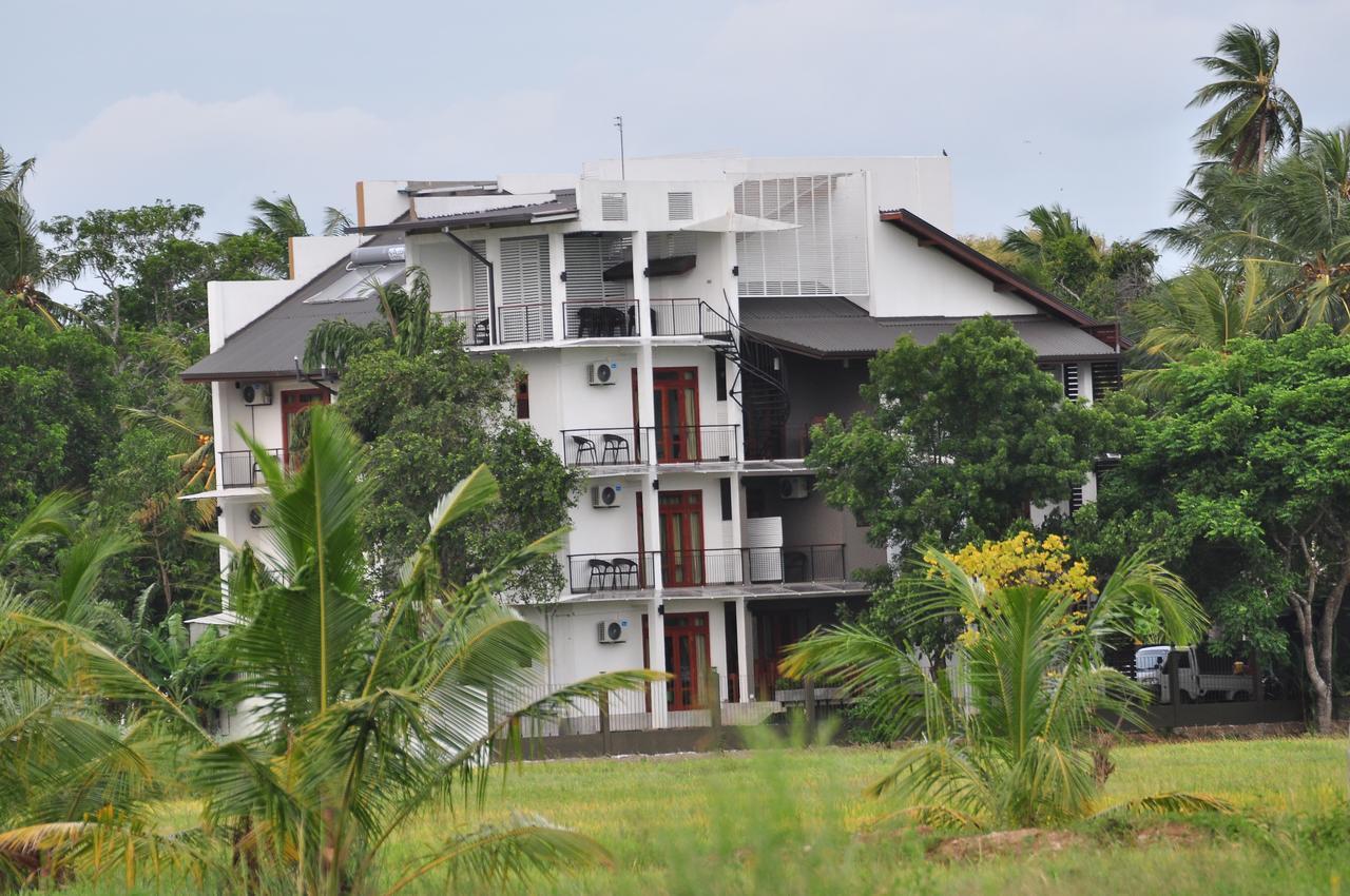 Green View Resort - אנוראדפורה מראה חיצוני תמונה