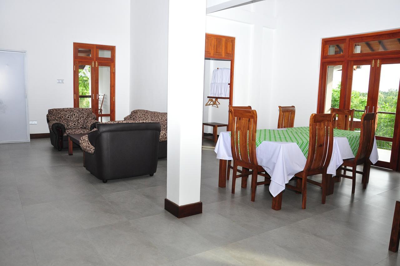 Green View Resort - אנוראדפורה מראה חיצוני תמונה